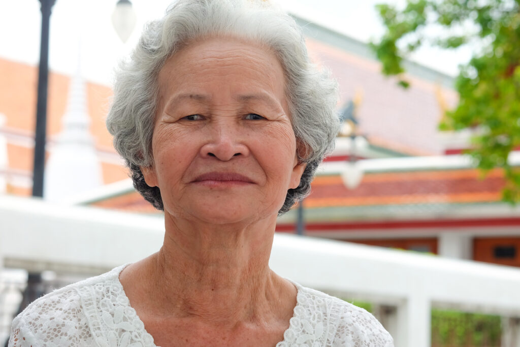 Older Asian women